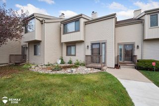 6318 Laurentian Court Building 9 APT #42, Flint, MI 48532