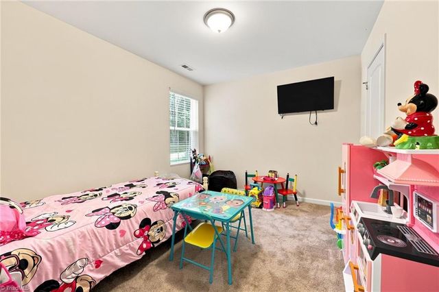 527 Dogwood Drive, Liberty, NC 27298