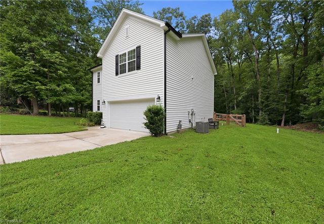 527 Dogwood Drive, Liberty, NC 27298