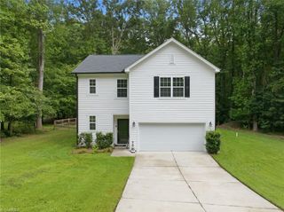 527 Dogwood Drive, Liberty, NC 27298