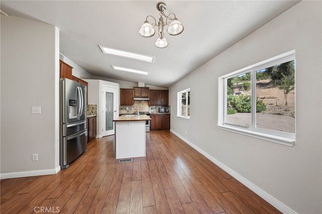 20250 Heartwood Court, Hidden Valley Lake, CA 95467