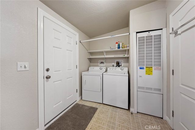 20250 Heartwood Court, Hidden Valley Lake, CA 95467