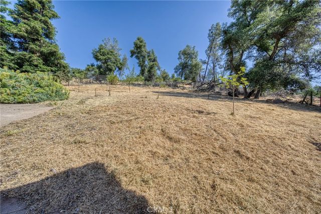 20250 Heartwood Court, Hidden Valley Lake, CA 95467