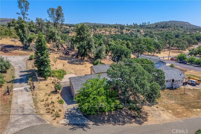 20250 Heartwood Court, Hidden Valley Lake, CA 95467