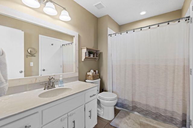 267 Bluestem Avenue, Shakopee, MN 55379