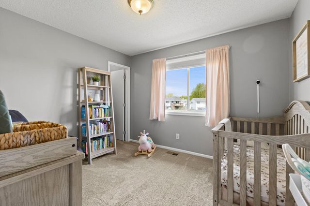 267 Bluestem Avenue, Shakopee, MN 55379