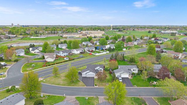 267 Bluestem Avenue, Shakopee, MN 55379