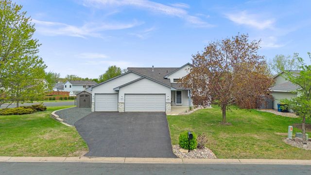 267 Bluestem Avenue, Shakopee, MN 55379