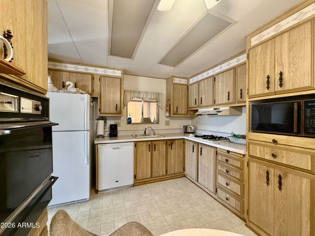 16440 N 32ND Way, Phoenix, AZ 85032