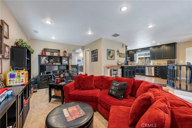 17714 Ibbetson, Bellflower, CA 90706