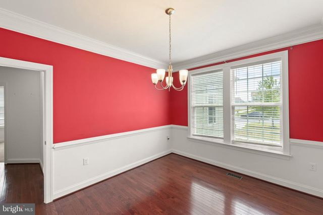 209 BRIDGEWATER DR, Stephens City, VA 22655