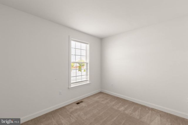 209 BRIDGEWATER DR, Stephens City, VA 22655