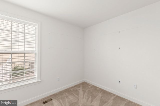209 BRIDGEWATER DR, Stephens City, VA 22655