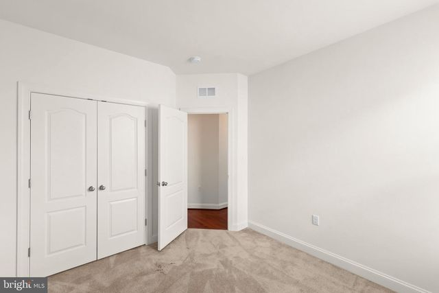 209 BRIDGEWATER DR, Stephens City, VA 22655