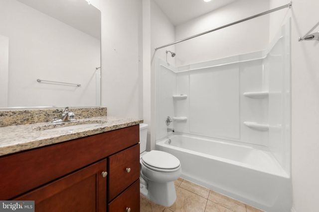 209 BRIDGEWATER DR, Stephens City, VA 22655