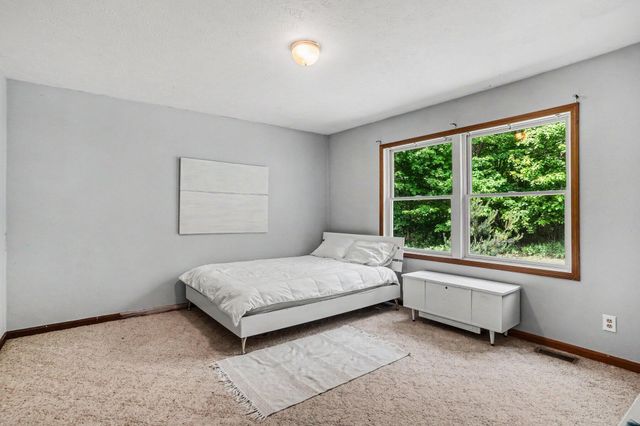 3250 Arbor Lane, Manlius Twp, MI 49419