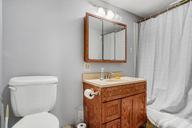 3250 Arbor Lane, Manlius Twp, MI 49419