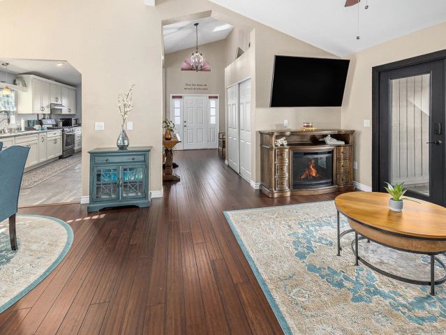 15935 Spring Oaks Road 98, El Cajon, CA 92021