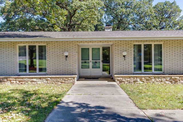 32841 N Fish Lake Road, Round Lake, IL 60073