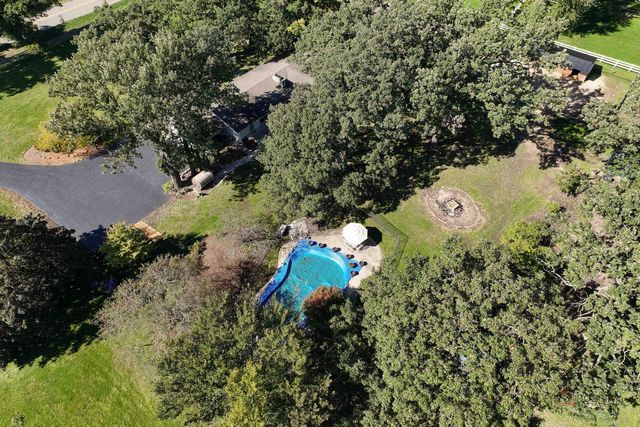 32841 N Fish Lake Road, Round Lake, IL 60073