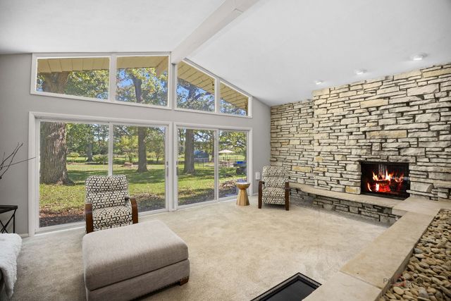 32841 N Fish Lake Road, Round Lake, IL 60073