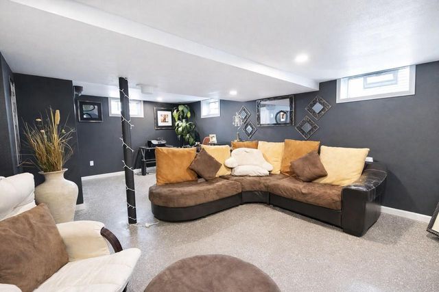 3425 W Morgan AVENUE, Milwaukee, WI 53221