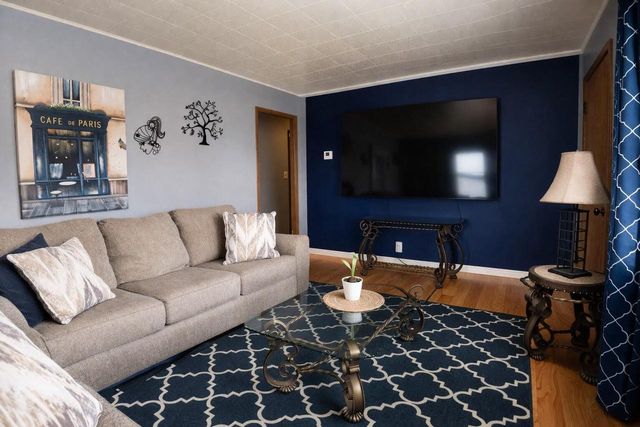 3425 W Morgan AVENUE, Milwaukee, WI 53221