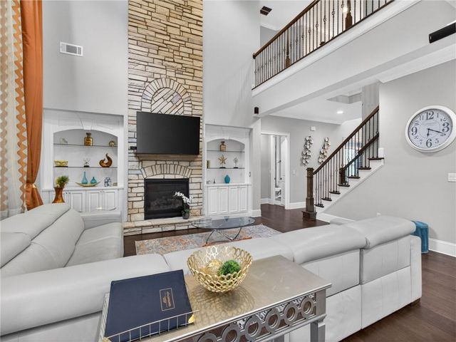 2555 Wood Fern Lane, Cumming, GA 30041