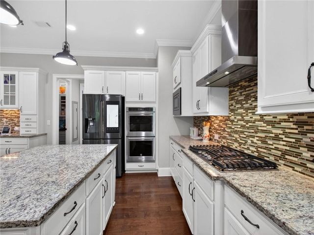 2555 Wood Fern Lane, Cumming, GA 30041