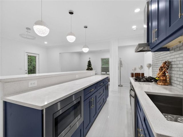 2555 Wood Fern Lane, Cumming, GA 30041