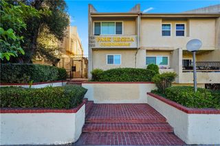 7651 Reseda 13-T, Los Angeles, CA 91335