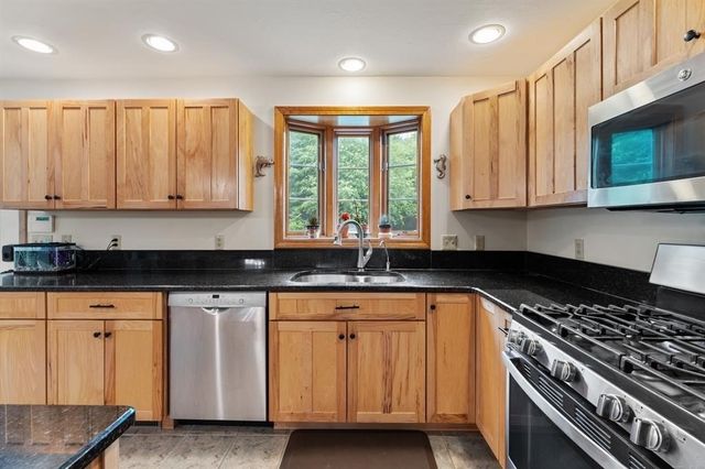 39 Grey Fox Landing, Woodstock, CT 06281