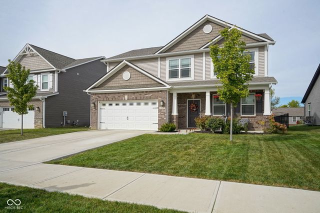 6810 Birmingham Avenue, Mccordsville, IN 46055