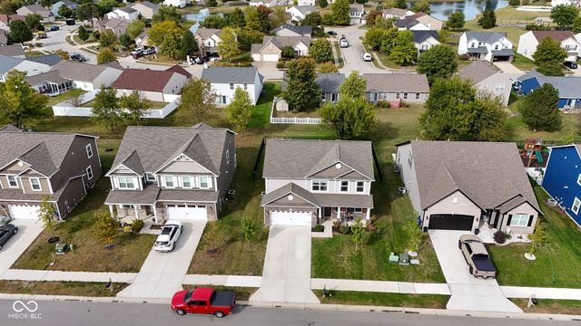 6810 Birmingham Avenue, Mccordsville, IN 46055