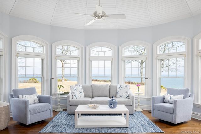 3745 Nassau Point Road, Cutchogue, NY 11935