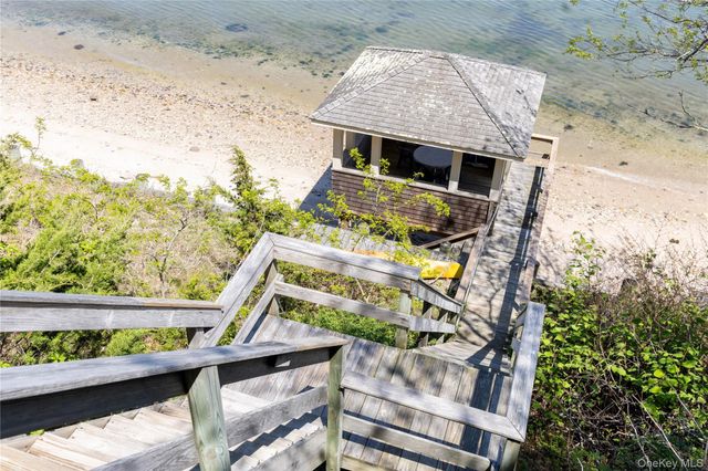 3745 Nassau Point Road, Cutchogue, NY 11935