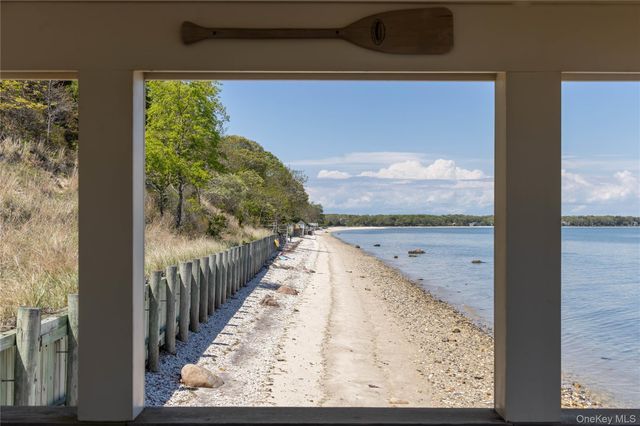 3745 Nassau Point Road, Cutchogue, NY 11935