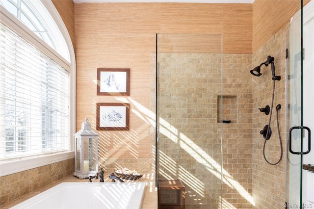 3745 Nassau Point Road, Cutchogue, NY 11935