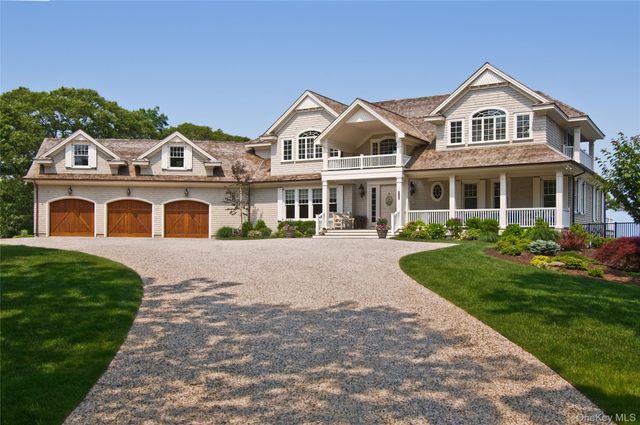 3745 Nassau Point Road, Cutchogue, NY 11935