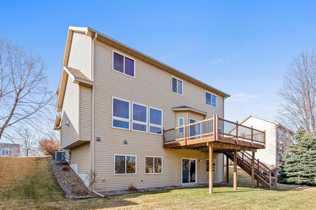 13894 Birchwood Avenue, Rosemount, MN 55068