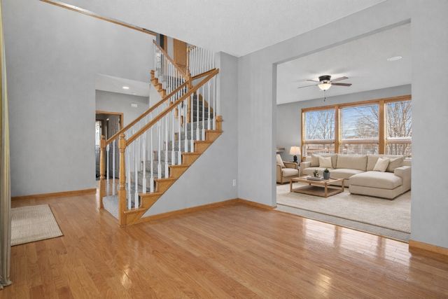 13894 Birchwood Avenue, Rosemount, MN 55068