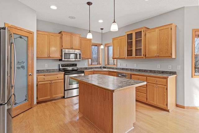 13894 Birchwood Avenue, Rosemount, MN 55068