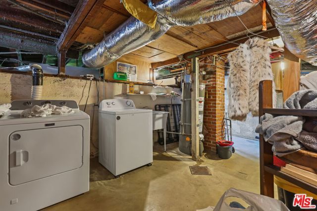 1807 N Van Ness Avenue, Los Angeles, CA 90028