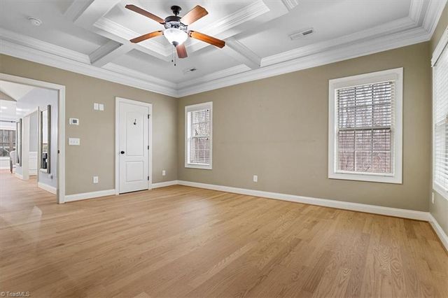 4052 Ridgeline Drive, Kernersville, NC 27284