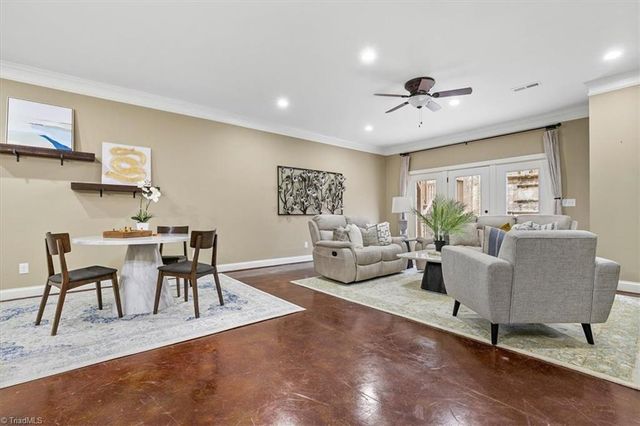 4052 Ridgeline Drive, Kernersville, NC 27284