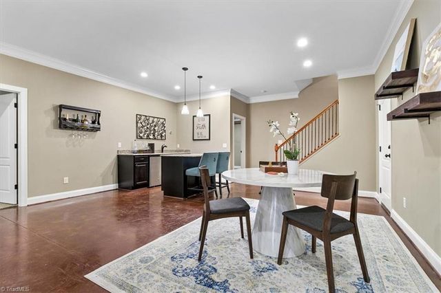 4052 Ridgeline Drive, Kernersville, NC 27284