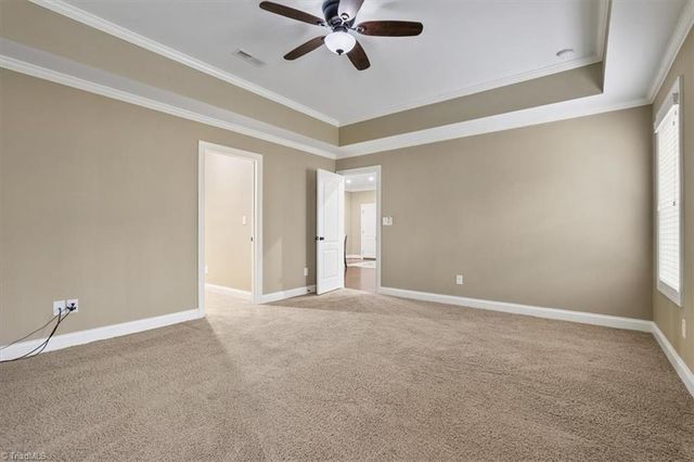 4052 Ridgeline Drive, Kernersville, NC 27284