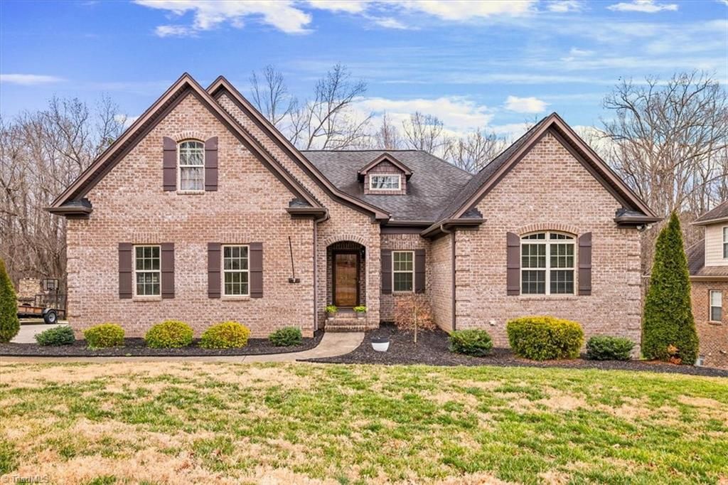 4052 Ridgeline Drive, Kernersville, NC 27284