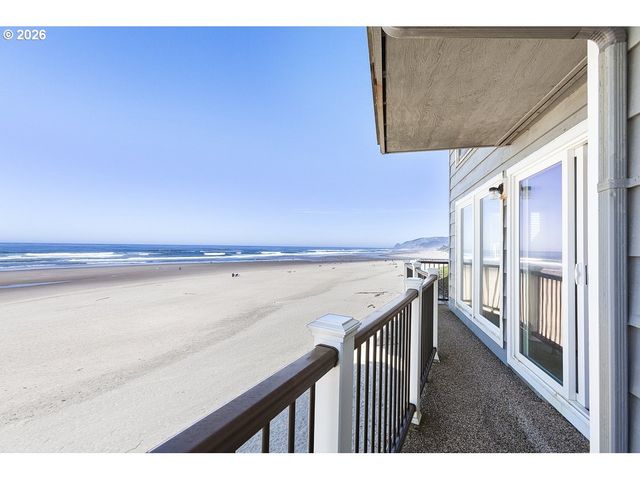 241 Sw EBB Ave, Lincoln City, OR 97367
