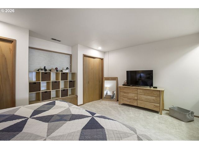 241 Sw EBB Ave, Lincoln City, OR 97367